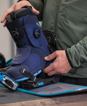 Boots snowboard : choisir ses chaussures de glisse en 2026