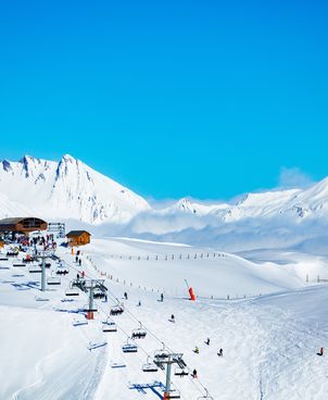 What are the ski resorts near Perpignan?